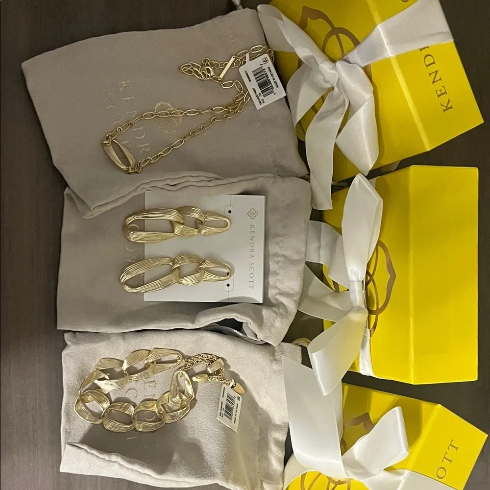Kendra Scott Gold-Tone Link Jewelry Set with Drop Earrings, bracelet , necklace - Picture 1 of 7